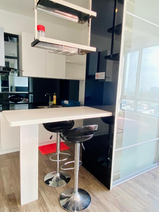 Landmark Residence 2, Studio For 2 Pax, High Floor, Nice View, Free Parking, Budget Stay Kajang Buitenkant foto