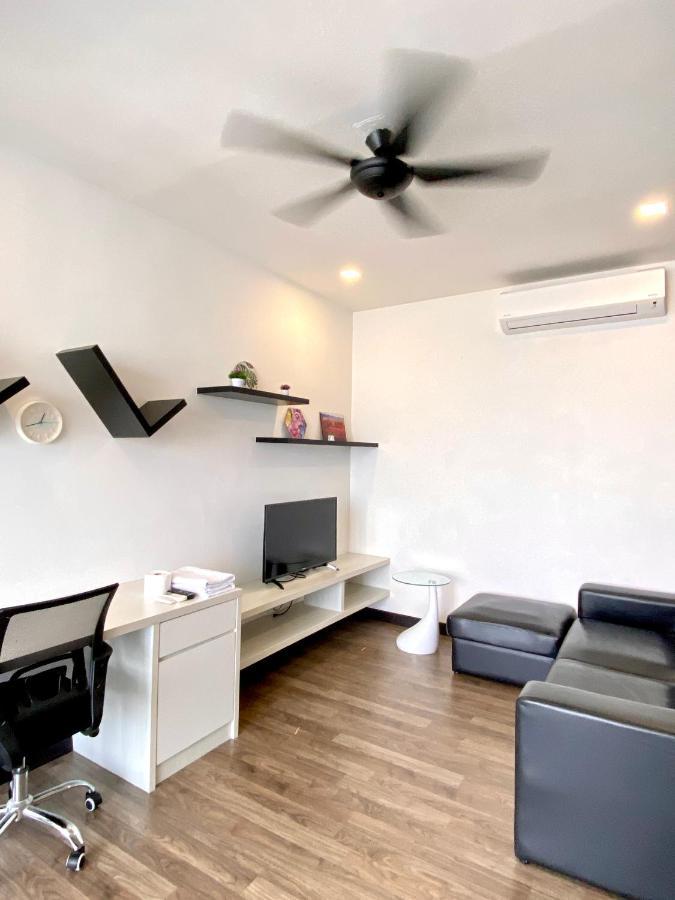 Landmark Residence 2, Studio For 2 Pax, High Floor, Nice View, Free Parking, Budget Stay Kajang Buitenkant foto