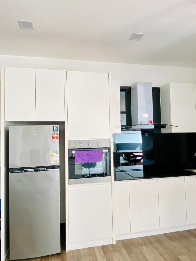 Landmark Residence 2, Studio For 2 Pax, High Floor, Nice View, Free Parking, Budget Stay Kajang Buitenkant foto